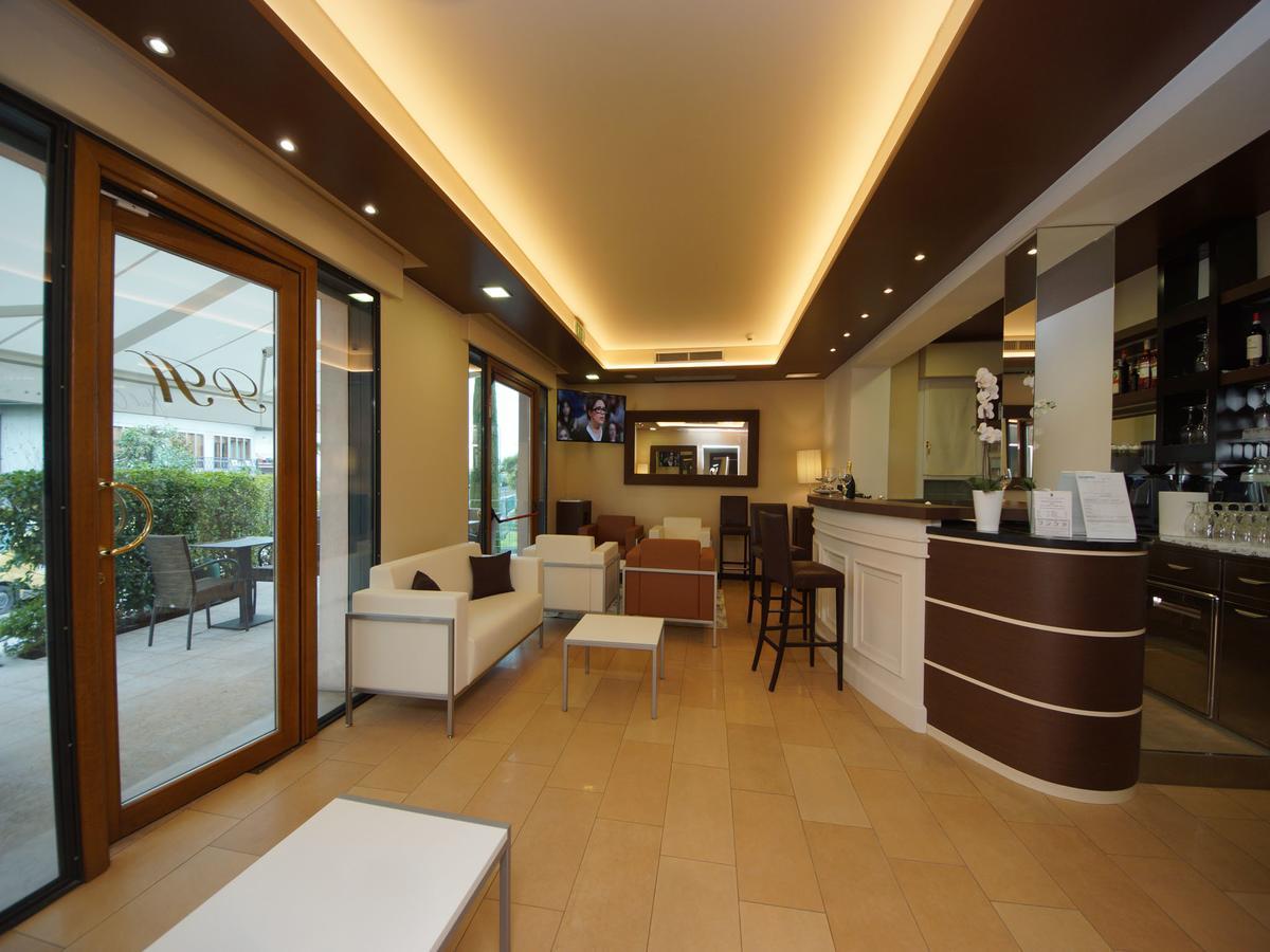 Hotel Clarin 14 By Dori Peschiera del Garda Eksteriør bilde
